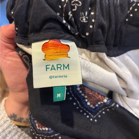 Farm Rio Pants Women's Size Medium - Picture 5 of 6